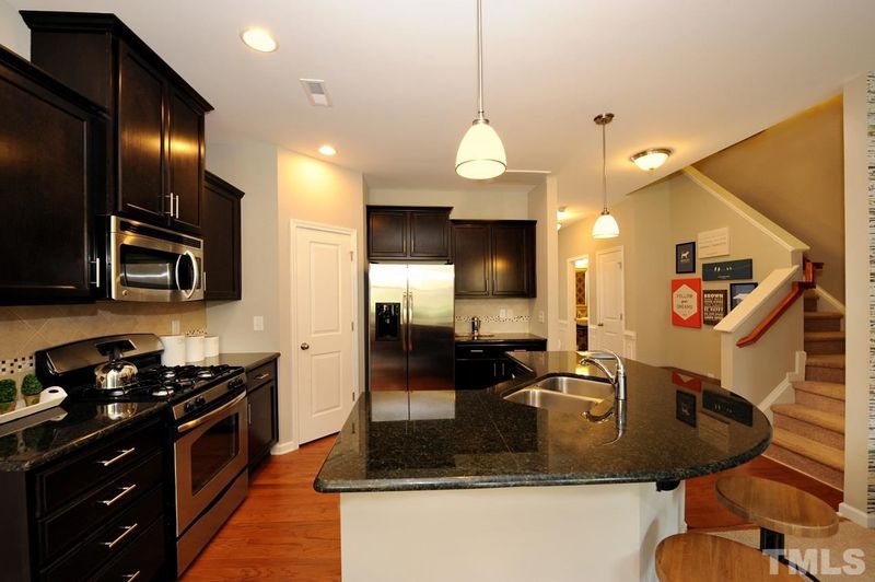 703 Treviso Ln, Apex, NC 27502