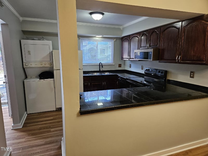 7030 Longstreet Dr #A, Raleigh, NC 27615