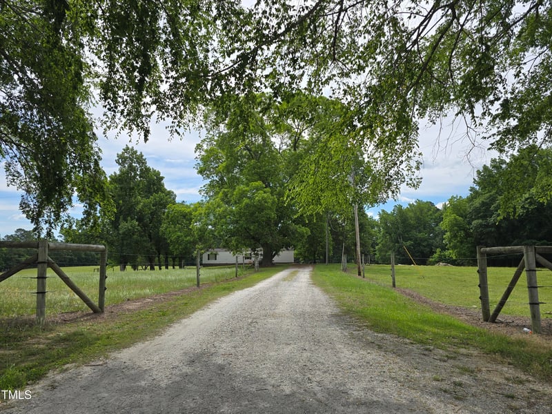 7030 Pearces Rd, Zebulon, NC 27597