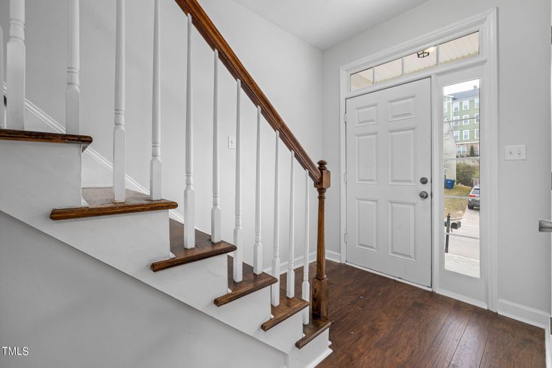 7032 Jeffreys Creek Ln, Raleigh, NC 27616