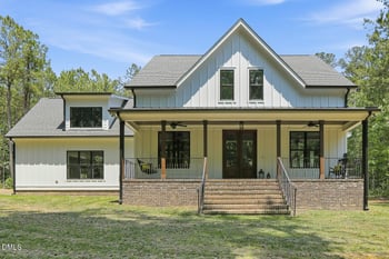 7032 Oakville Ln, New Hill, NC 27562