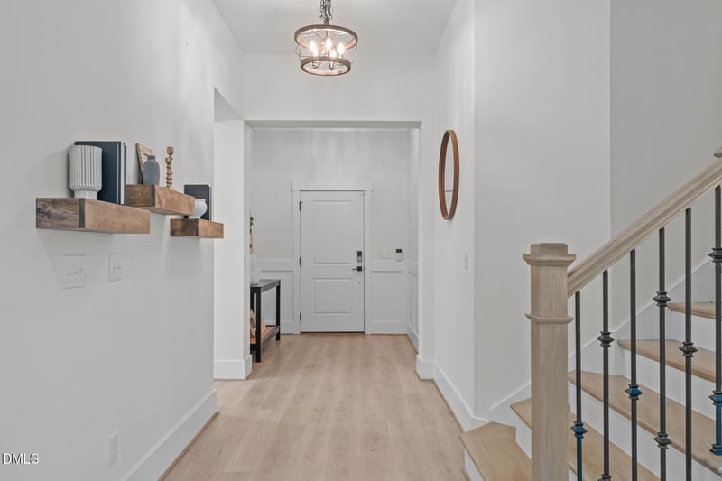 7033 Leando Dr, Willow Springs, NC 27592