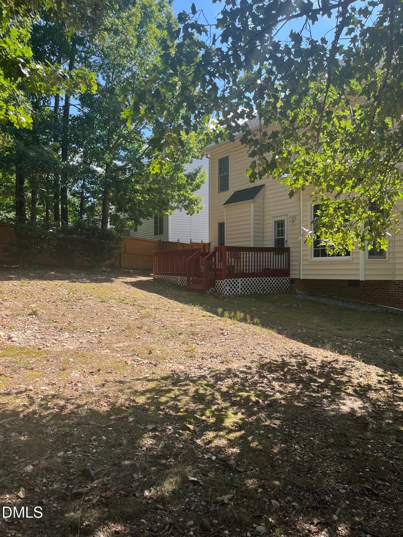 7036 Englehardt Dr, Raleigh, NC 27617