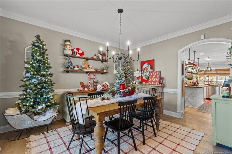 7037 Mariners Landing Dr, Fayetteville, NC 28306