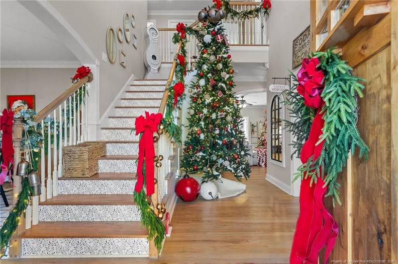 7037 Mariners Landing Dr, Fayetteville, NC 28306