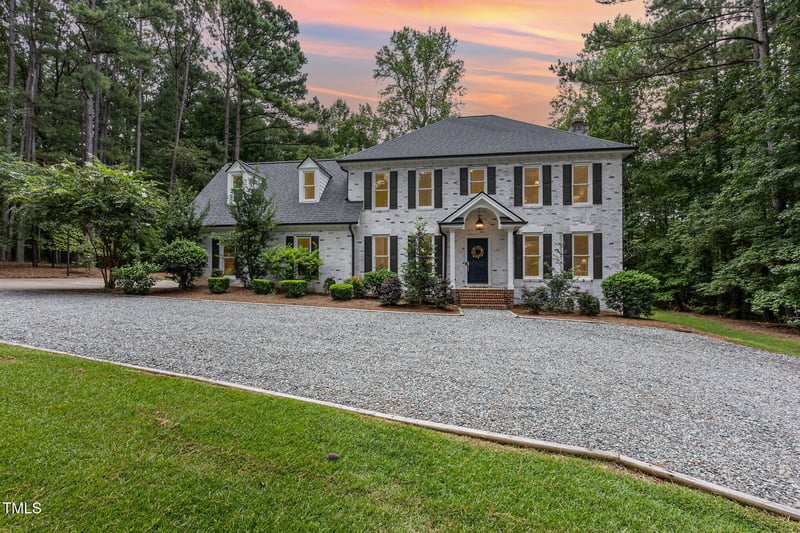 7037 Meadow Gate Dr, Apex, NC 27502