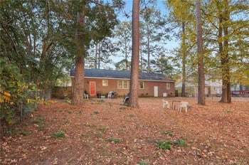 7039 Darnell St, Fayetteville, NC 28314