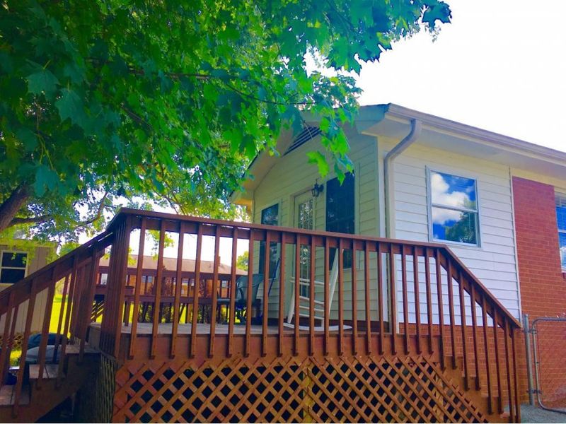 704 5th St, Mebane, NC 27302