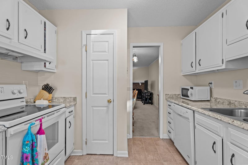704 Benchmark Dr, Raleigh, NC 27615