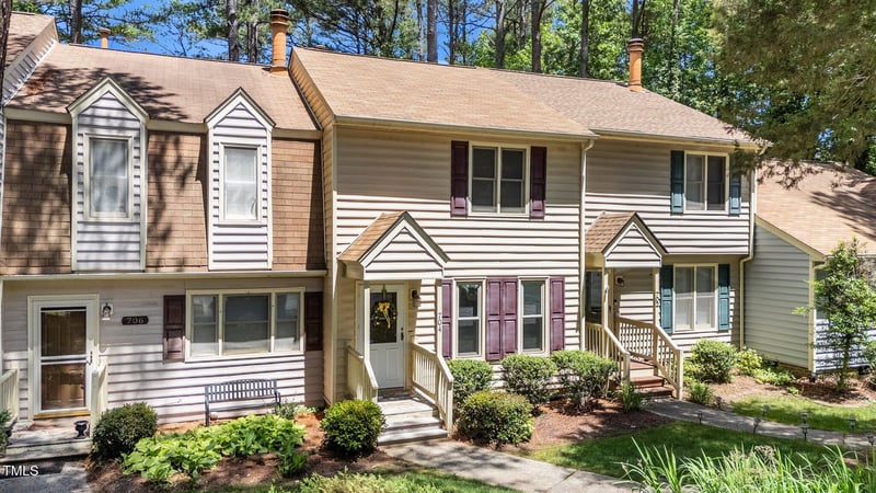 704 Benchmark Dr, Raleigh, NC 27615