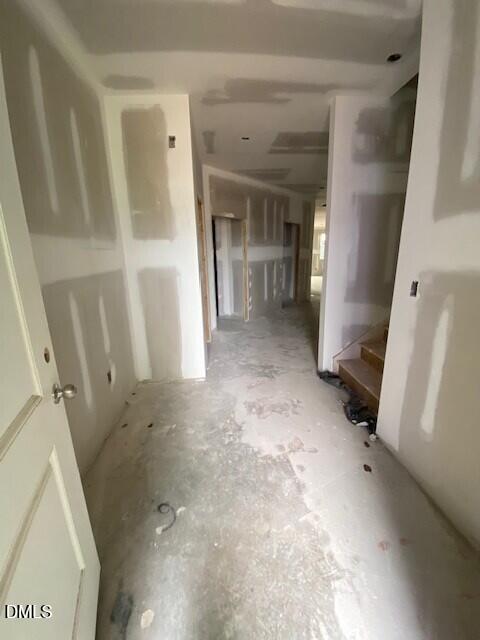 704 Blackpool Dr, Durham, NC 27703