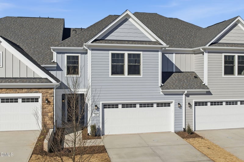 704 Blackpool Dr, Durham, NC 27703