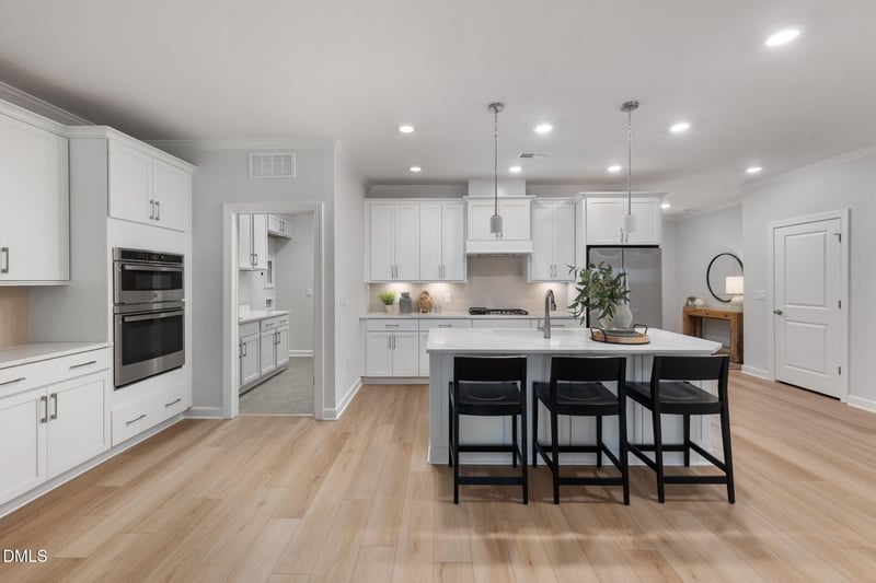 704 Blackpool Dr, Durham, NC 27703