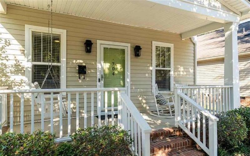 704 S Bloodworth St, Raleigh, NC 27601