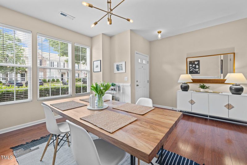 704 Bryant St, Raleigh, NC 27603