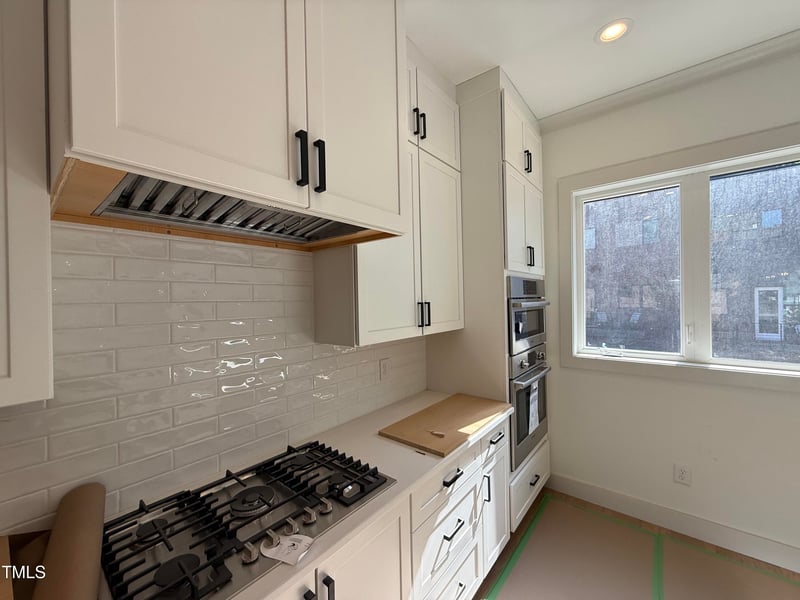 704 Chatham View Rd #12, Cary, NC 27511