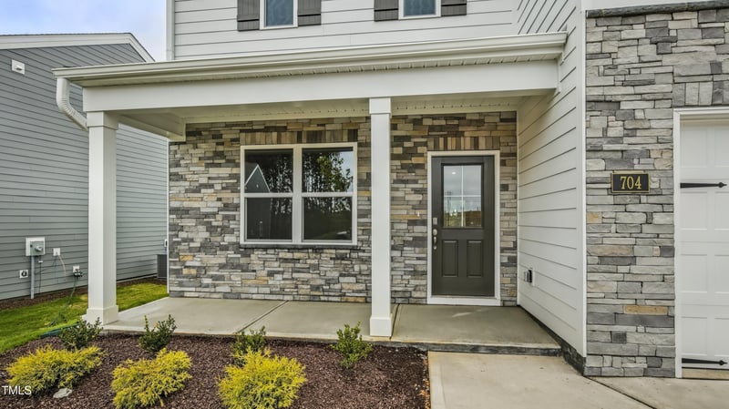 704 Comice Pear Way, Willow Springs, NC 27592