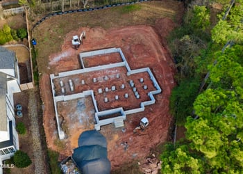 704 Coventry Ct, Raleigh, NC 27609