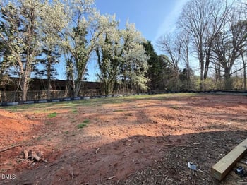 704 Coventry Ct, Raleigh, NC 27609