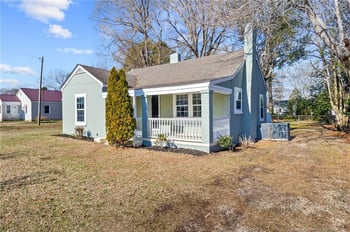 704 Elm Ave, Dunn, NC 28334