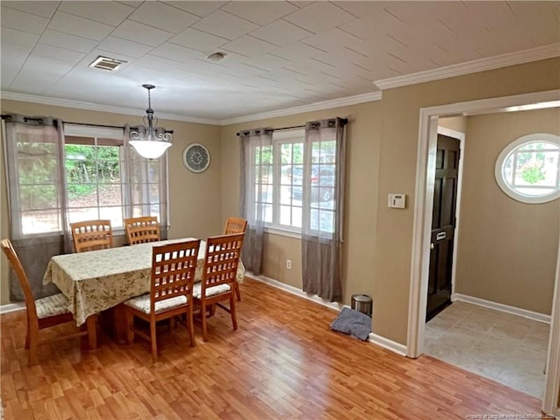 704 Fitts St, Sanford, NC 27330