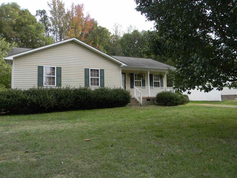 704 Frank St, Roxboro, NC 27573