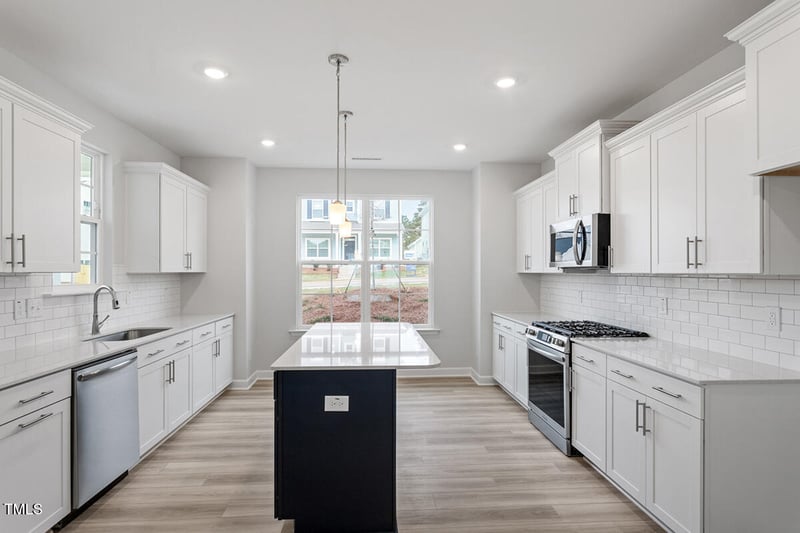 704 Georgias Landing Pw, Raleigh, NC 27603