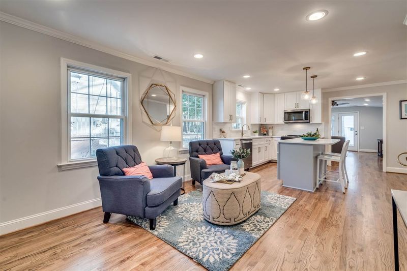 704 Glascock St, Raleigh, NC 27604