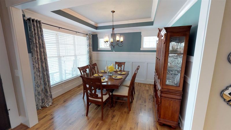 704 Hollymont Dr, Holly Springs, NC 27540