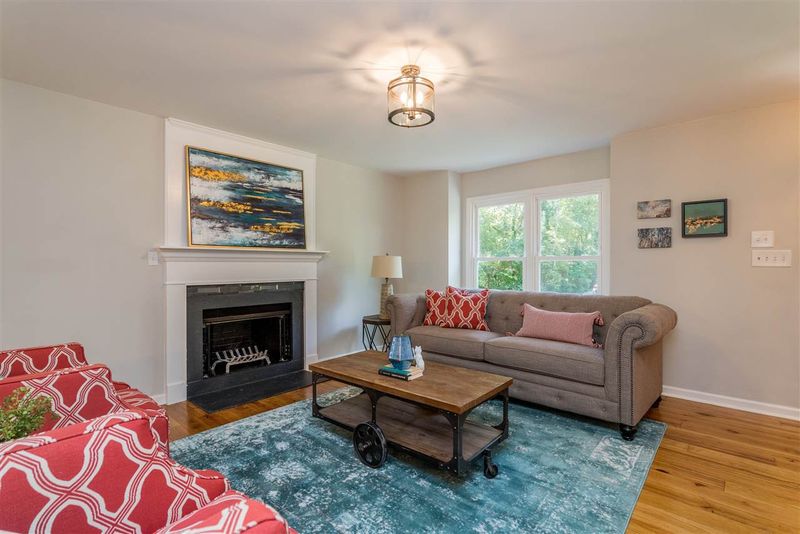 704 W Knox St, Durham, NC 27701