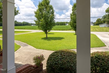 704 Lincoln St, Benson, NC 27504