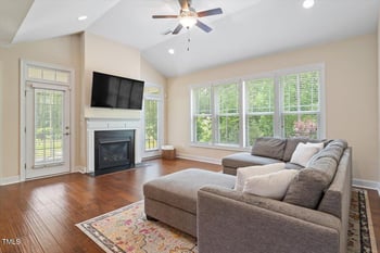 704 Long Lake Dr, Fuquay Varina, NC 27526