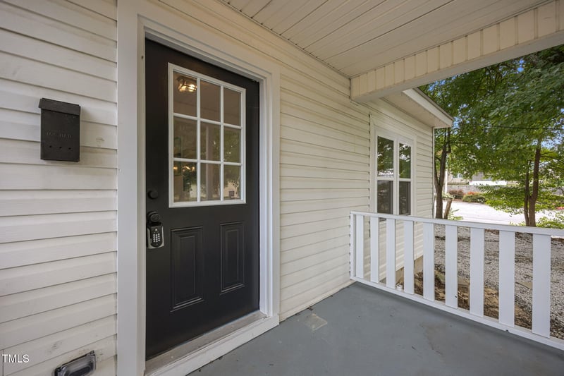 704 Main St, Louisburg, NC 27549