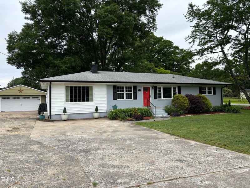 704 Mineral Springs Rd, Durham, NC 27703