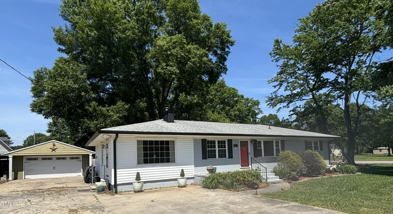 704 Mineral Springs Rd, Durham, NC 27703
