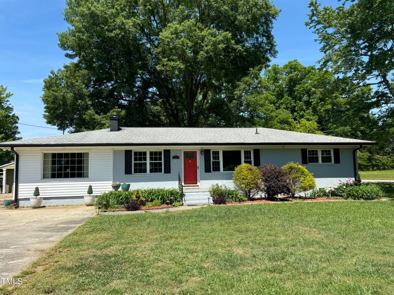 704 Mineral Springs Rd, Durham, NC 27703