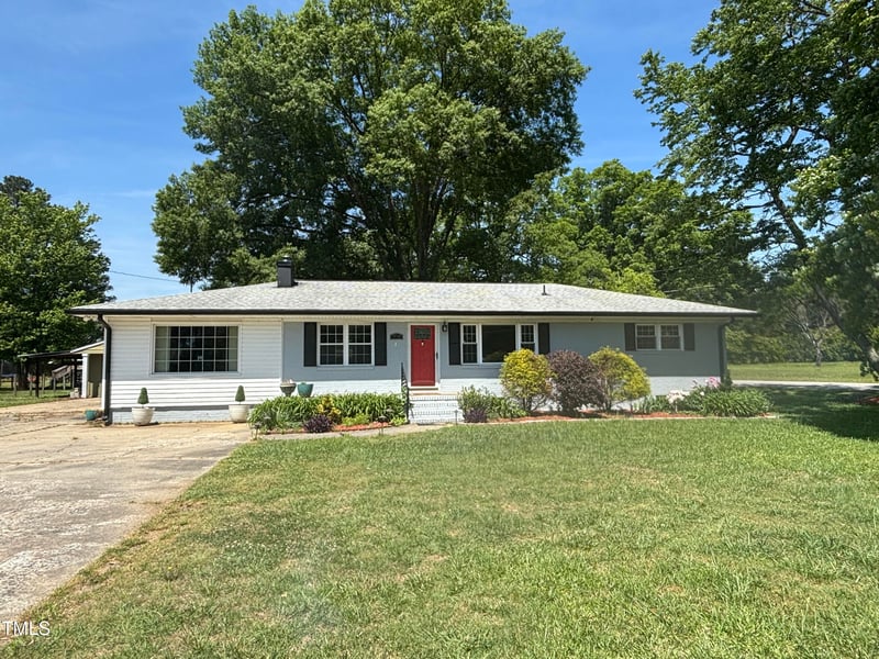 704 Mineral Springs Rd, Durham, NC 27703
