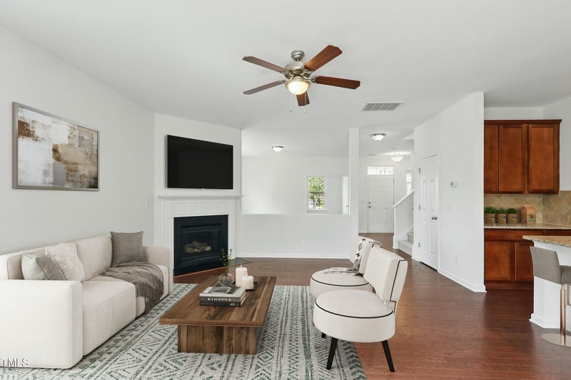 704 Moonbeam Dr, Raleigh, NC 27603
