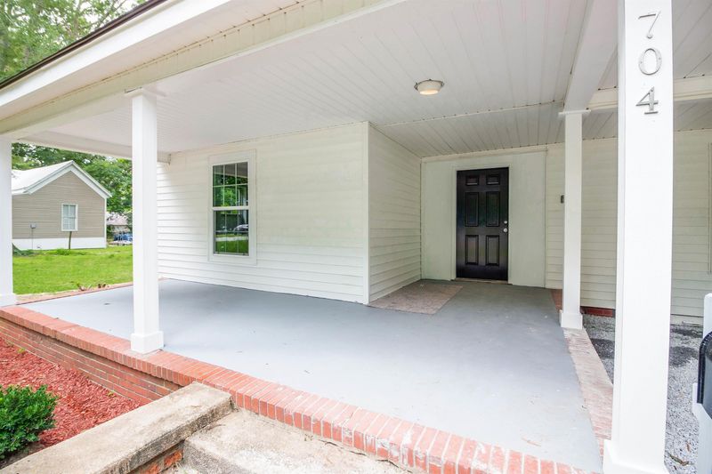 704 E Pearsall St, Dunn, NC 28334