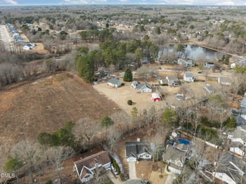 704 Pepperstone Ct, Fuquay Varina, NC 27526