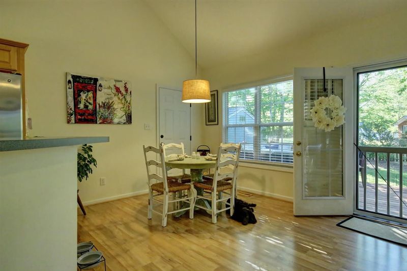704 S Phillips Pointe Dr, Fuquay Varina, NC 27526