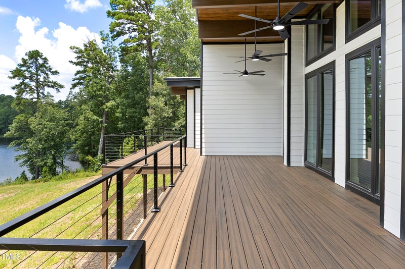 704 Russell St, Sanford, NC 27330