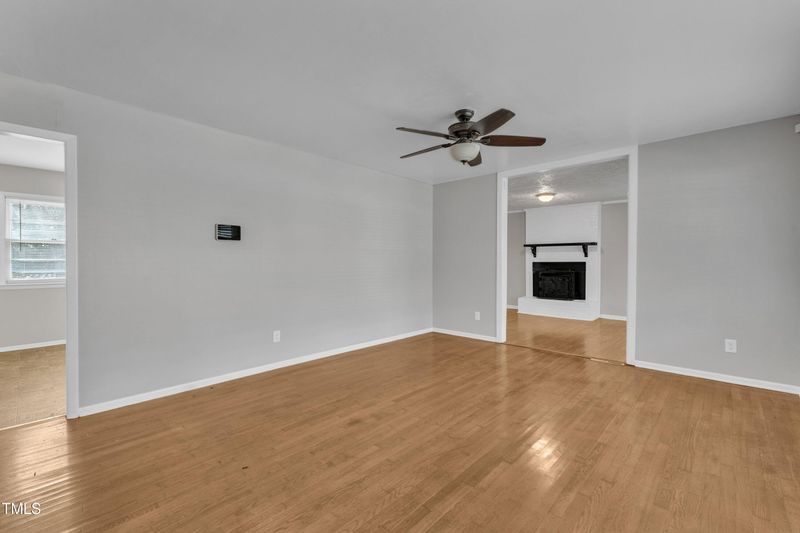 704 Sunnybrook Rd, Raleigh, NC 27610
