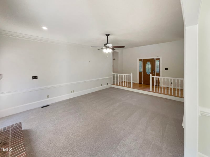 704 Topleaf Ct, Garner, NC 27529