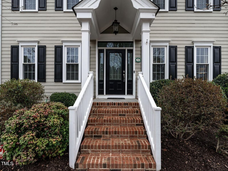 704 Tranter Dr, Apex, NC 27502