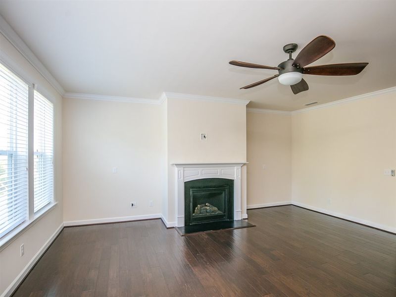704 Tree Green Ln, Wake Forest, NC 27587