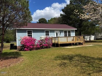 704 Wagstaff Rd, Fuquay Varina, NC 27526