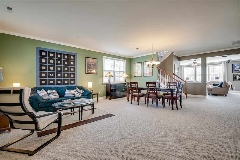 704 Weathervane Dr, Durham, NC 27703
