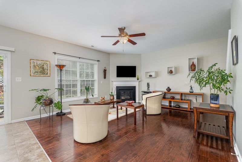 704 Wellspring Dr, Holly Springs, NC 27540