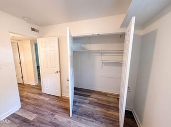 7040 Longstreet Dr #C, Raleigh, NC 27615
